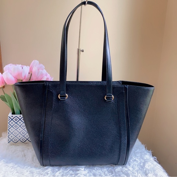 Michael Kors Carine Large Pebbled Leather Tote Bag - Picture 3 of 8